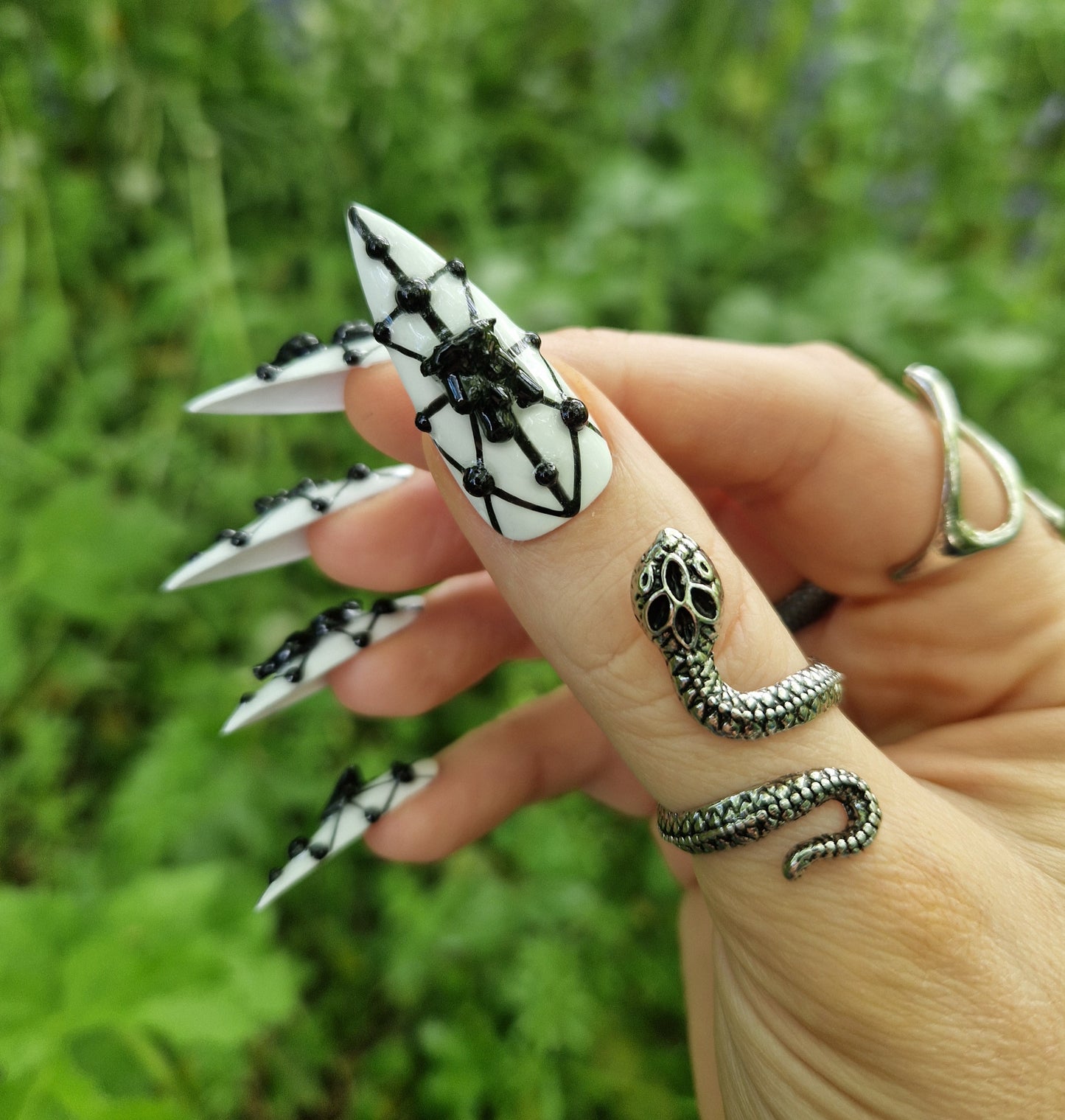 DARK CRYSTAL