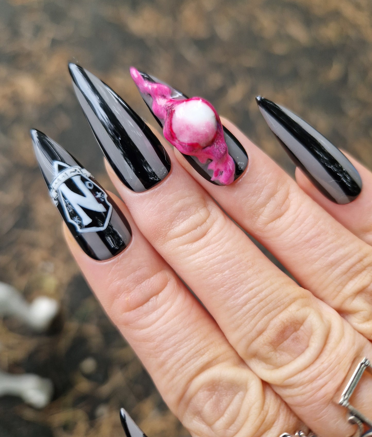 ONE EYED RAVEN