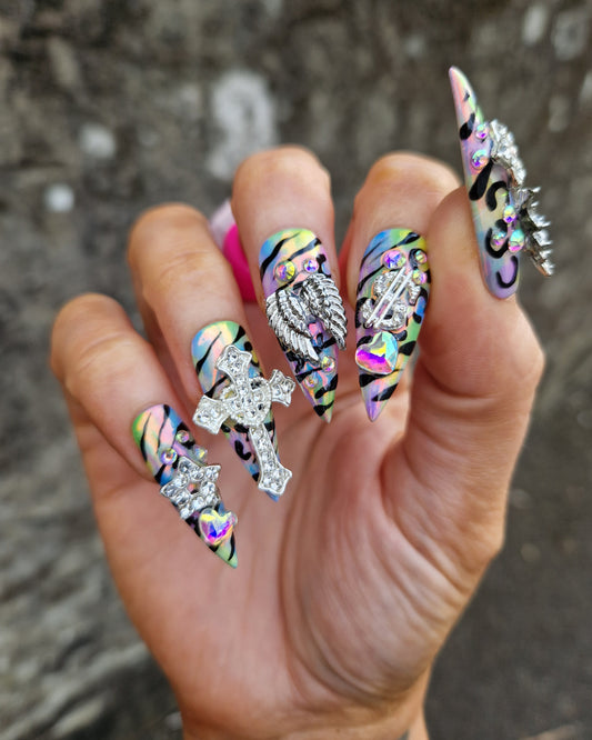 MATERIAL GIRL